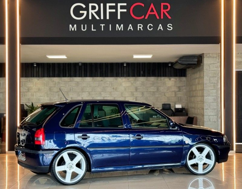 VOLKSWAGEN GOL 1.0 MI SPORT 16V G.III 2002/2002 GRIFFCAR MULTIMARCAS DOIS IRMÃOS / Carros no Vale