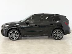 BMW X1 2.0 SDRIVE20I M SPORT 16V TURBO 2022/2023 FOCAR VEÍCULOS CAXIAS DO SUL / Carros no Vale