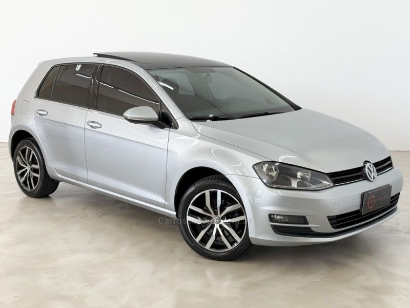 VOLKSWAGEN GOLF 1.4 TSI COMFORTLINE 16V 2015/2015 FOCAR VEÍCULOS CAXIAS DO SUL / Carros no Vale