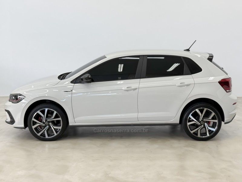 VOLKSWAGEN POLO 1.4 GTS 16V TURBO 2023/2023 FOCAR VEÍCULOS CAXIAS DO SUL / Carros no Vale