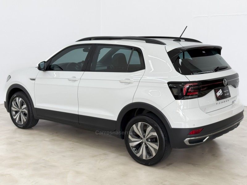 VOLKSWAGEN T-CROSS 1.0 COMFORTLINE TSI 2019/2020 FOCAR VEÍCULOS CAXIAS DO SUL / Carros no Vale