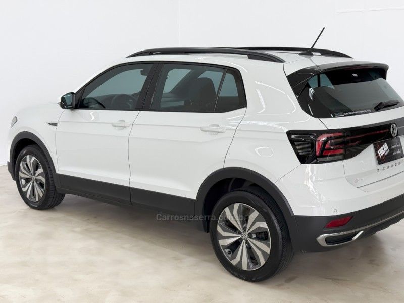 VOLKSWAGEN T-CROSS 1.0 COMFORTLINE TSI 2019/2020 FOCAR VEÍCULOS CAXIAS DO SUL / Carros no Vale