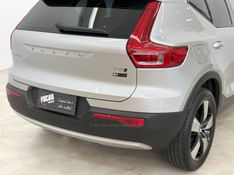 VOLVO XC 40 2.0 T5 MOMENTUM AWD GEARTRONIC 2018/2019 FOCAR VEÍCULOS CAXIAS DO SUL / Carros no Vale