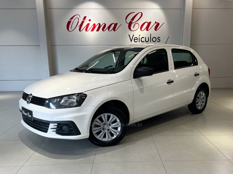 VOLKSWAGEN GOL 1.0 12V MPI TOTALFLEX TRENDLINE 2017/2018 ÓTIMA CAR FLORES DA CUNHA / Carros no Vale