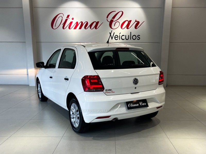 VOLKSWAGEN GOL 1.0 12V MPI TOTALFLEX TRENDLINE 2017/2018 ÓTIMA CAR FLORES DA CUNHA / Carros no Vale