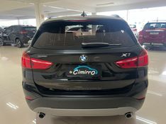 BMW X1 2.0 16V TURBO ACTIVEFLEX SDRIVE20I 2017/2018 CIMIRRO AUTOMÓVEIS TAQUARA / Carros no Vale