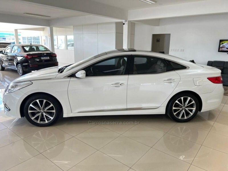 HYUNDAI AZERA 3.0 MPFI GLS V6 24V 2015/2016 CIMIRRO AUTOMÓVEIS TAQUARA / Carros no Vale