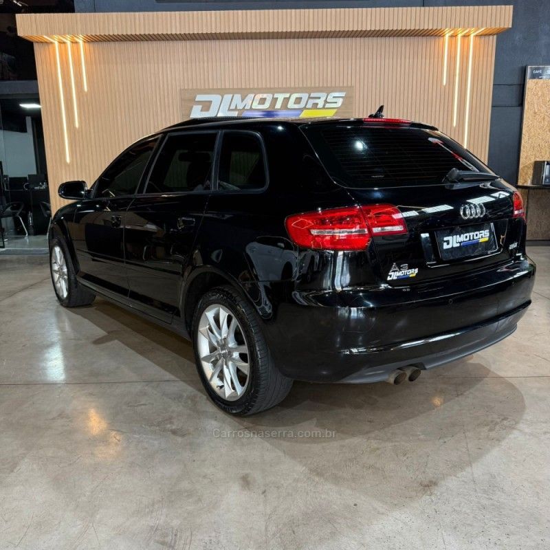 AUDI A3 2.0 TFSI 40 PERFORMANCE BLACK SPORTBACK 2011/2011 DL MOTORS LAJEADO / Carros no Vale