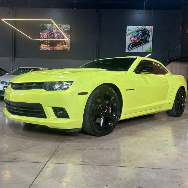 CHEVROLET CAMARO 6.2 2SS V8 2014/2014 DL MOTORS LAJEADO / Carros no Vale