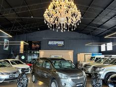 CHEVROLET SPIN 1.8 LTZ 8V 2012/2013 DL MOTORS LAJEADO / Carros no Vale