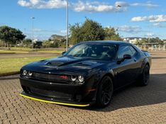 DODGE CHALLENGER 6.4 SRT8 HEMI V8 16V 2019/2019 DL MOTORS LAJEADO / Carros no Vale