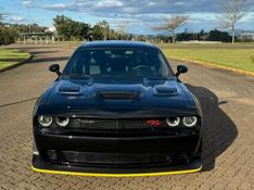 DODGE CHALLENGER 6.4 SRT8 HEMI V8 16V 2019/2019 DL MOTORS LAJEADO / Carros no Vale