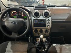 FORD FIESTA 1.6 MPI 8V 2011/2012 DL MOTORS LAJEADO / Carros no Vale