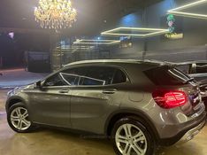 MERCEDES-BENZ GLA 250 2.0 16V TURBO ENDURO 2016/2016 DL MOTORS LAJEADO / Carros no Vale