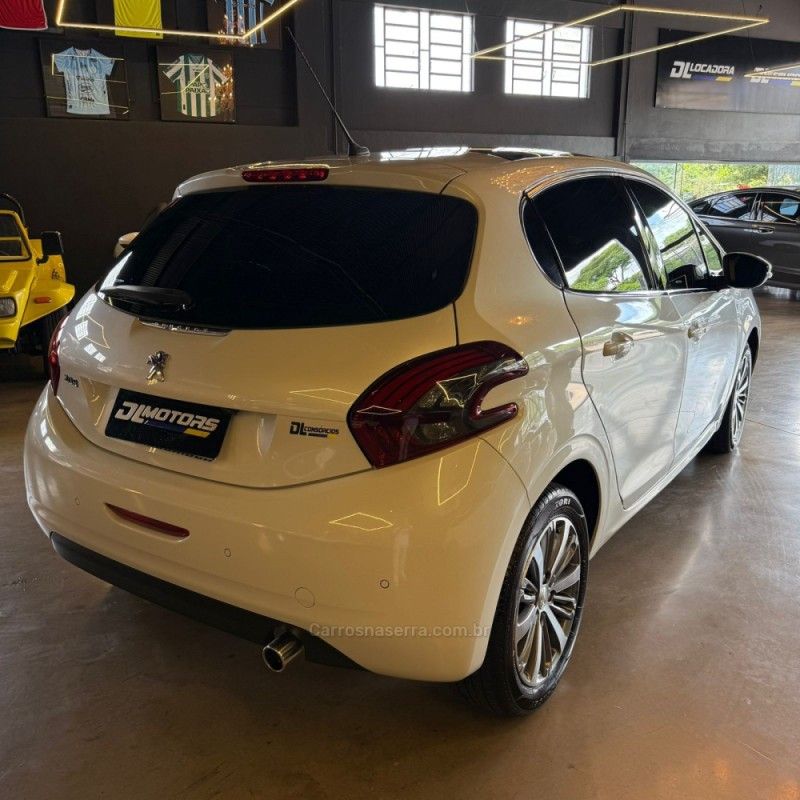 PEUGEOT 208 1.6 GRIFFE 16V 2016/2017 DL MOTORS LAJEADO / Carros no Vale