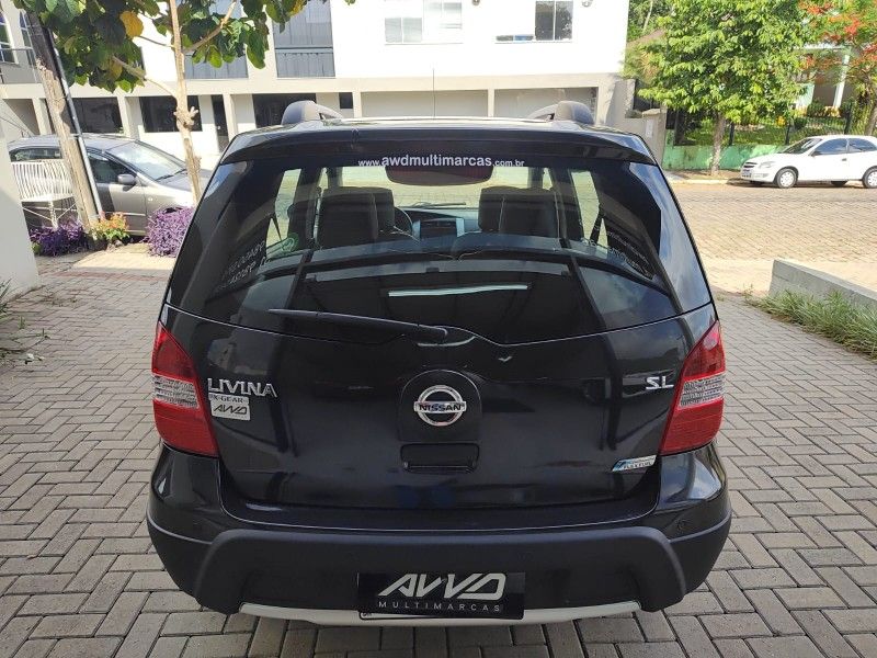 NISSAN LIVINA 1.8 SL X-GEAR 16V 2013/2013 AWD MULTIMARCAS LAJEADO / Carros no Vale