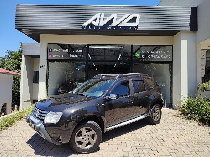 RENAULT DUSTER 2014/2014 AWD MULTIMARCAS LAJEADO / Carros no Vale