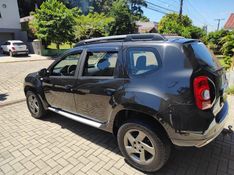 RENAULT DUSTER 2014/2014 AWD MULTIMARCAS LAJEADO / Carros no Vale