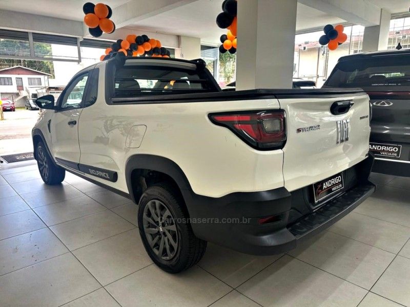 FIAT STRADA 1.4 ENDURANCE PLUS CS 8V 2022/2023 ANDRIGO VEÍCULOS CAXIAS DO SUL / Carros no Vale