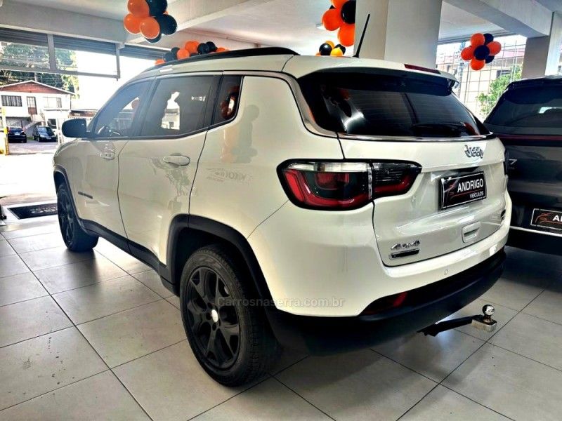 JEEP COMPASS 2.0 16V LONGITUDE 4X4 2018/2019 ANDRIGO VEÍCULOS CAXIAS DO SUL / Carros no Vale