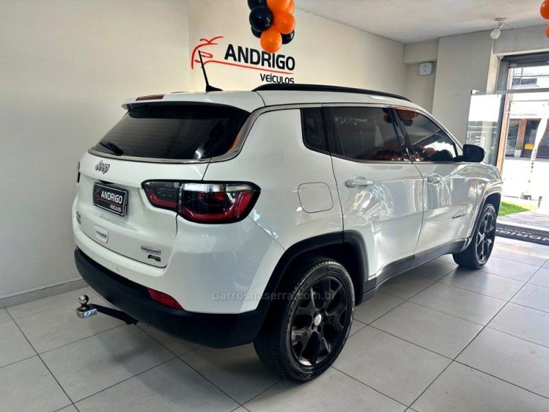 JEEP COMPASS 2.0 16V LONGITUDE 4X4 2018/2019 ANDRIGO VEÍCULOS CAXIAS DO SUL / Carros no Vale