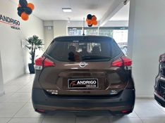 NISSAN KICKS 1.6 16V SL PACK PLUS XTRONIC 2017/2018 ANDRIGO VEÍCULOS CAXIAS DO SUL / Carros no Vale