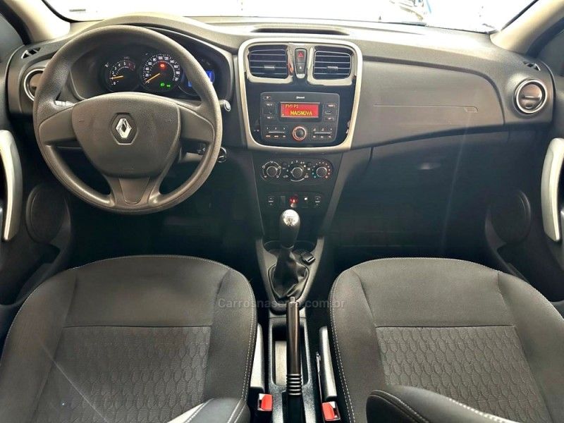 RENAULT SANDERO 1.6 STEPWAY SCE 16V 2018/2019 ANDRIGO VEÍCULOS CAXIAS DO SUL / Carros no Vale