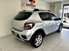 RENAULT SANDERO 1.6 STEPWAY SCE 16V 2018/2019 ANDRIGO VEÍCULOS CAXIAS DO SUL / Carros no Vale