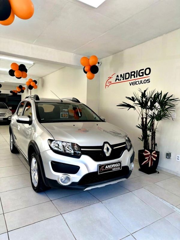 RENAULT SANDERO 1.6 STEPWAY SCE 16V 2018/2019 ANDRIGO VEÍCULOS CAXIAS DO SUL / Carros no Vale