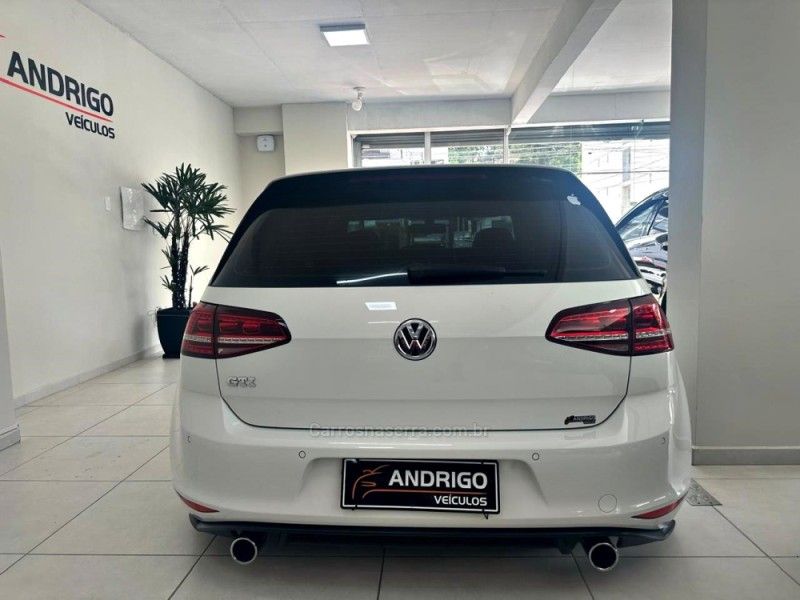 VOLKSWAGEN GOLF 2.0 TSI GTI 16V TURBO 2016/2016 ANDRIGO VEÍCULOS CAXIAS DO SUL / Carros no Vale