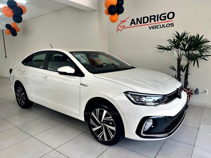 VOLKSWAGEN VIRTUS 1.0 200 TSI HIGHLINE 2024/2025 ANDRIGO VEÍCULOS CAXIAS DO SUL / Carros no Vale