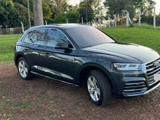 Audi Q5 S-Line 2.0 TFSI Quattro S-tronic 2019/2020 CONCEPT MOTORS PASSO FUNDO / Carros no Vale