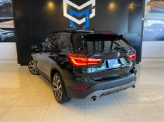 BMW X1 XDRIVE 25i Sport 2.0/2.0 Flex Aut. 2017/2018 CONCEPT MOTORS PASSO FUNDO / Carros no Vale