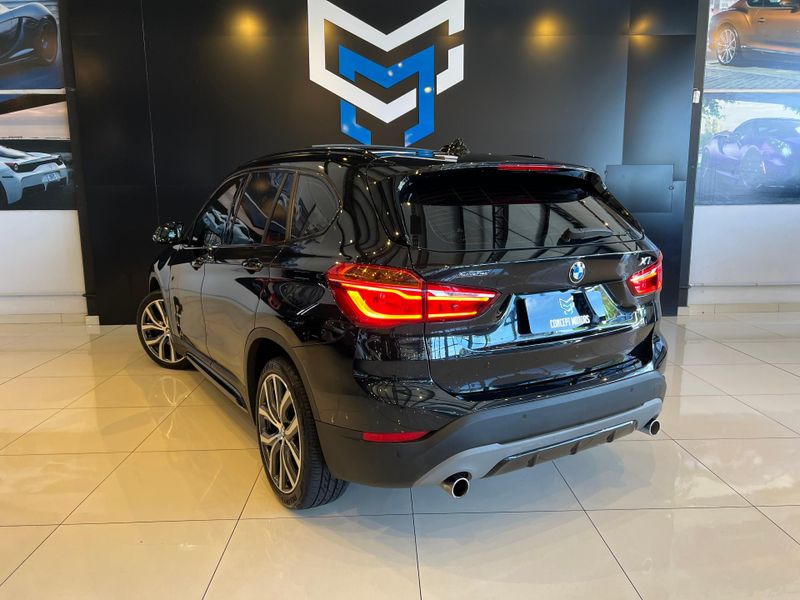 BMW X1 XDRIVE 25i Sport 2.0/2.0 Flex Aut. 2017/2018 CONCEPT MOTORS PASSO FUNDO / Carros no Vale