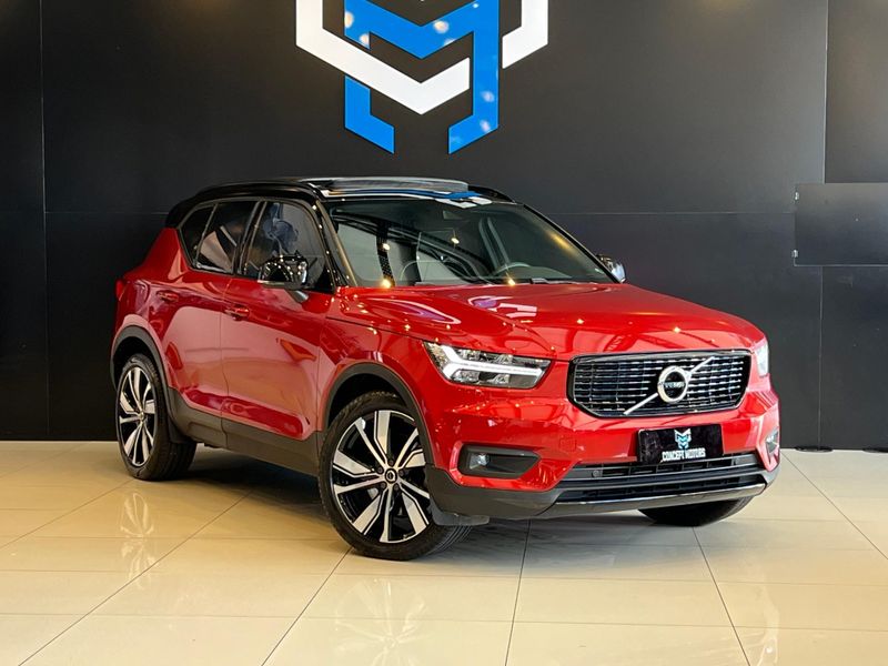 Volvo XC40 T-5 R-DESIGN 1.5 FWD (HÃ­brido) 2021/2022 CONCEPT MOTORS PASSO FUNDO / Carros no Vale