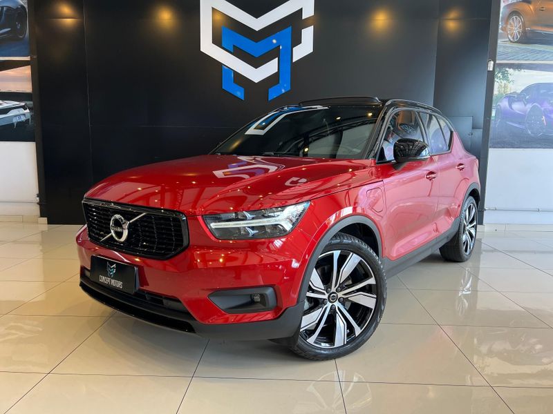 Volvo XC40 T-5 R-DESIGN 1.5 FWD (HÃ­brido) 2021/2022 CONCEPT MOTORS PASSO FUNDO / Carros no Vale