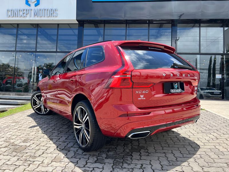 Volvo XC60 T-8 R-DESIGN 2.0 (HÃ­brido) 2021/2021 CONCEPT MOTORS PASSO FUNDO / Carros no Vale