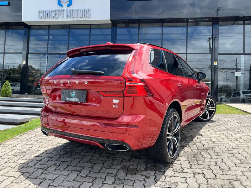 Volvo XC60 T-8 R-DESIGN 2.0 (HÃ­brido) 2021/2021 CONCEPT MOTORS PASSO FUNDO / Carros no Vale