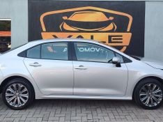 Toyota Corolla XEi 2.0 16V 2021/2022 VALE AUTOMÓVEIS LAJEADO / Carros no Vale