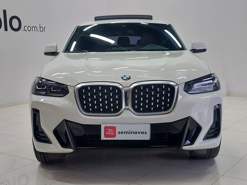 BMW X4 2.0 16V GASOLINA XDRIVE30I M SPORT STEPTRONIC 2022/2022 BETIOLO NOVOS E SEMINOVOS LAJEADO / Carros no Vale