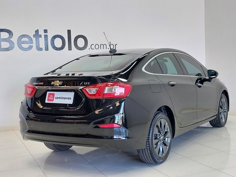 Chevrolet CRUZE 1.4 TURBO LTZ 16V FLEX 4P AUTOMÁTICO 2018/2018 BETIOLO NOVOS E SEMINOVOS LAJEADO / Carros no Vale