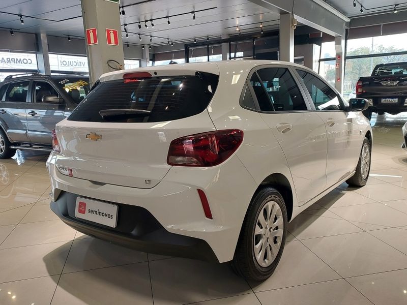 Chevrolet ONIX 1.0 FLEX LT MANUAL 2022/2023 BETIOLO NOVOS E SEMINOVOS LAJEADO / Carros no Vale