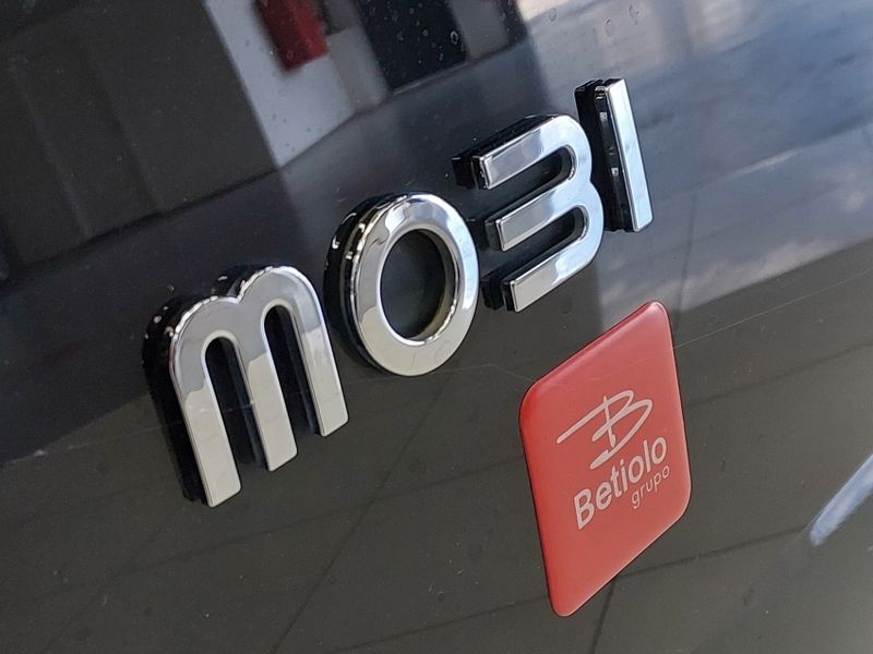 Fiat MOBI 1.0 EVO FLEX LIKE MANUAL 2023/2024 BETIOLO NOVOS E SEMINOVOS LAJEADO / Carros no Vale