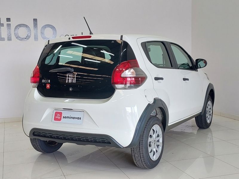 Fiat MOBI 1.0 EVO FLEX LIKE MANUAL 2023/2024 BETIOLO NOVOS E SEMINOVOS LAJEADO / Carros no Vale