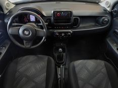 Fiat MOBI 1.0 EVO FLEX LIKE MANUAL 2023/2024 BETIOLO NOVOS E SEMINOVOS LAJEADO / Carros no Vale