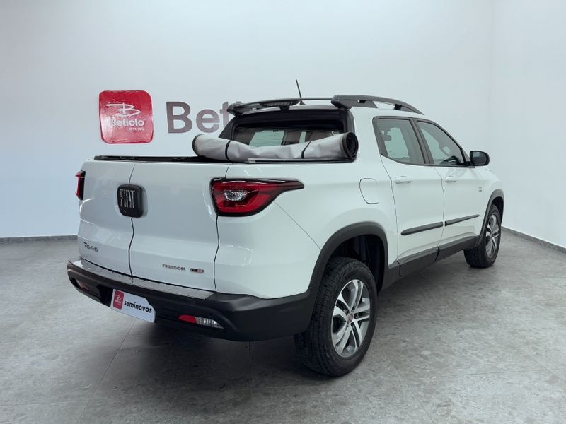 Fiat TORO 2.0 16V TURBO DIESEL FREEDOM 4WD AT9 2018/2019 BETIOLO NOVOS E SEMINOVOS LAJEADO / Carros no Vale