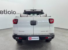 Fiat TORO 2.0 16V TURBO DIESEL FREEDOM 4WD AT9 2018/2019 BETIOLO NOVOS E SEMINOVOS LAJEADO / Carros no Vale