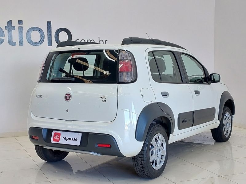 Fiat UNO 1.3 FIREFLY FLEX WAY 4P MANUAL 2019/2019 BETIOLO NOVOS E SEMINOVOS LAJEADO / Carros no Vale