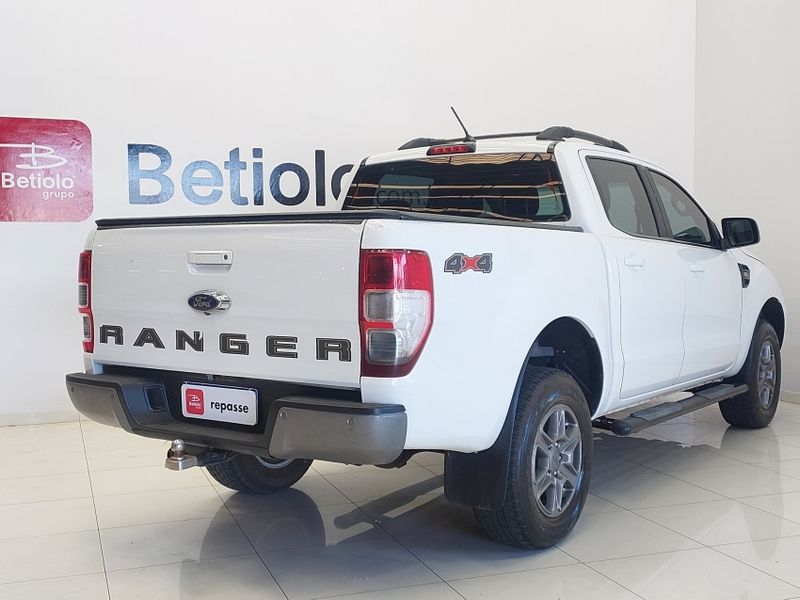 Ford RANGER 2.2 XLS 4X4 CD 16V DIESEL 4P AUTOMÁTICO 2020/2020 BETIOLO NOVOS E SEMINOVOS LAJEADO / Carros no Vale