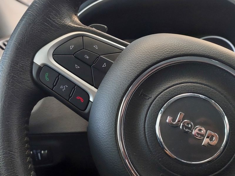 JEEP COMPASS 2.0 16V FLEX LONGITUDE AUTOMÁTICO 2018/2019 BETIOLO NOVOS E SEMINOVOS LAJEADO / Carros no Vale